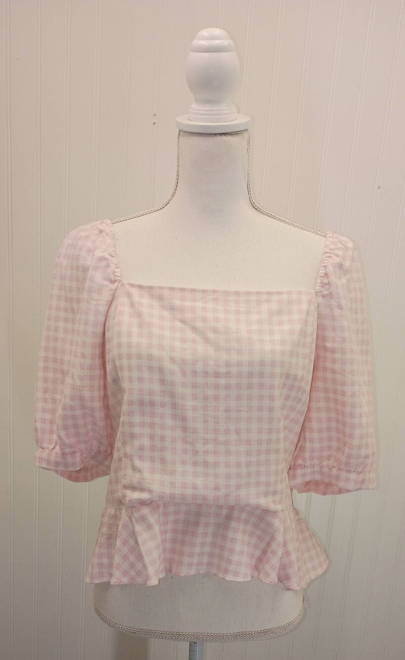 Draper James, gingham pink and white puff sleeve blouse. Size XL